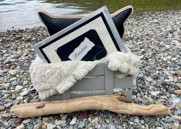A Pebbled Heart Memorial Package
